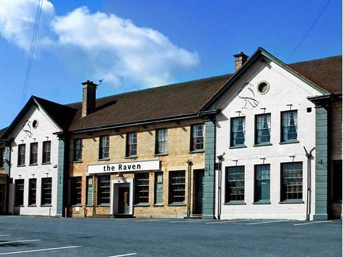 The Raven Hotel Corby Exterior photo