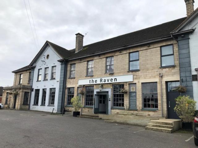 The Raven Hotel Corby Exterior photo